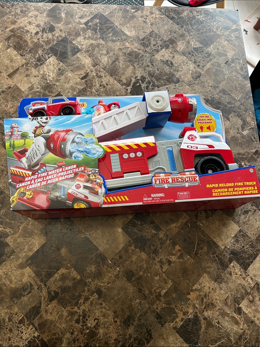 BNIB 🆕 Paw Patrol 20-inch Fire Truck Rescue, Projectile Launcher, Makes Sounds
